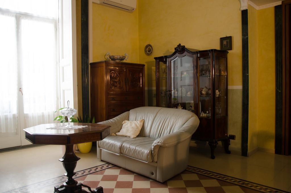 B&B Centrale Salerno Eksteriør billede