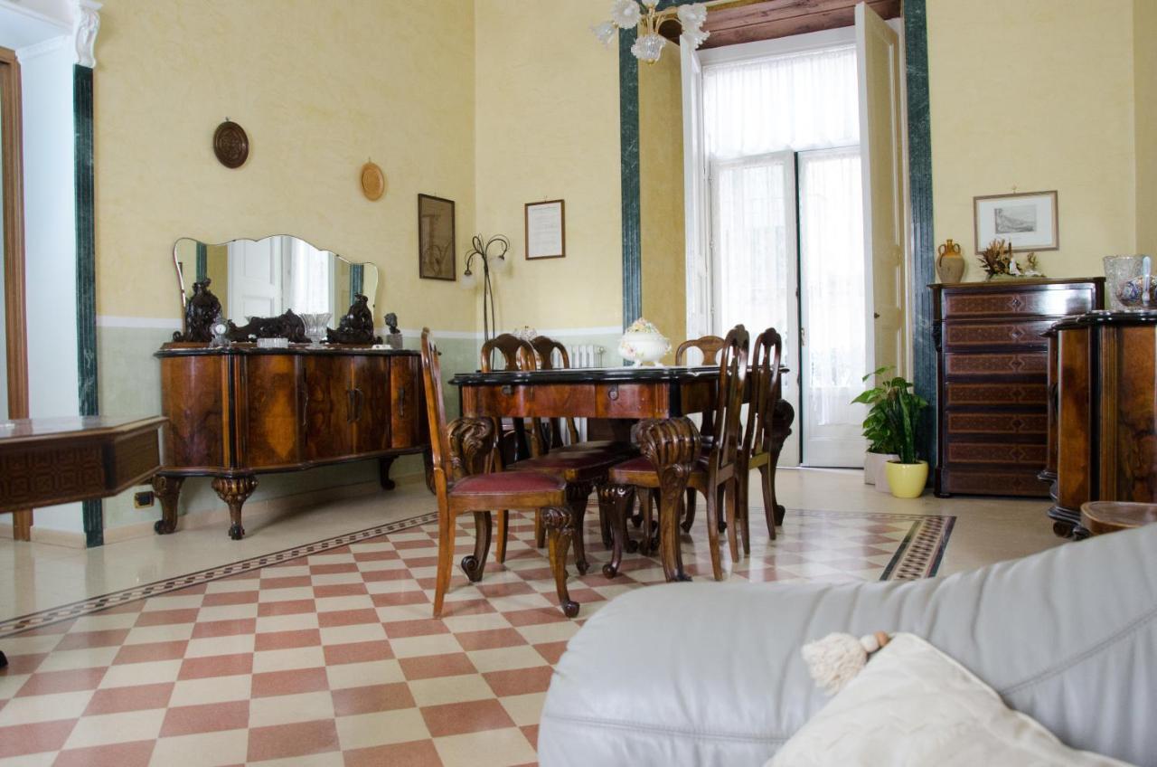 B&B Centrale Salerno Eksteriør billede